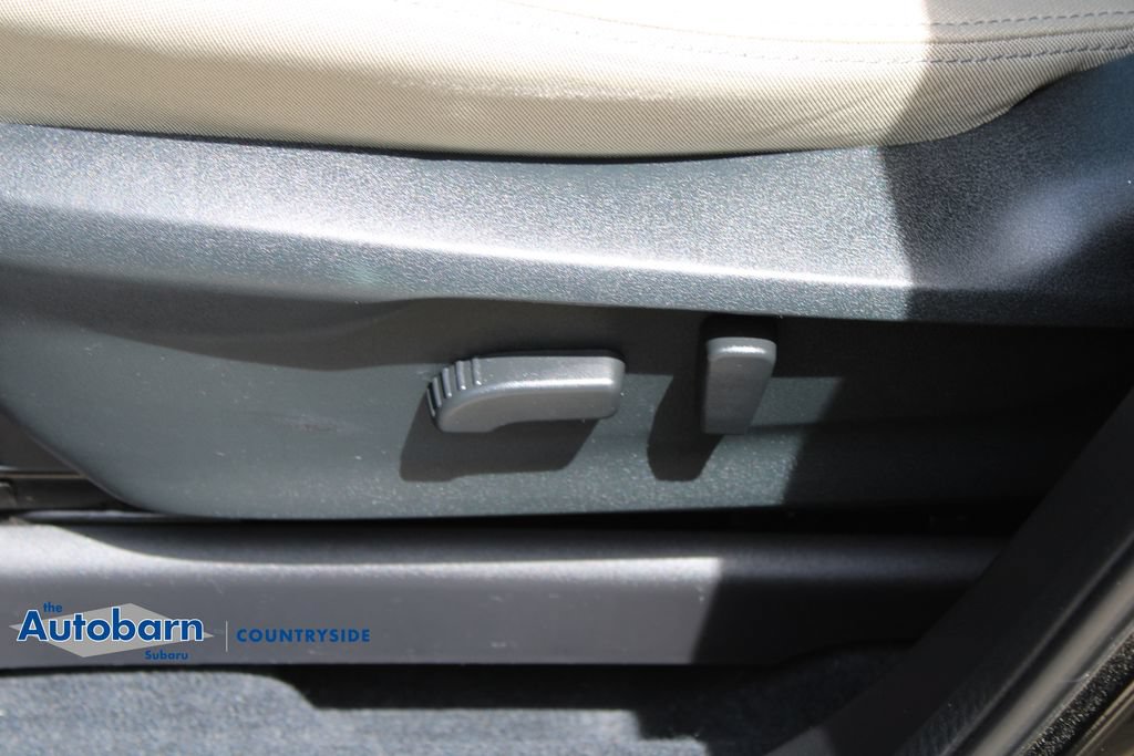 Used 2021 Subaru Ascent Premium w/ Convenience Package AWD/4WD image 10