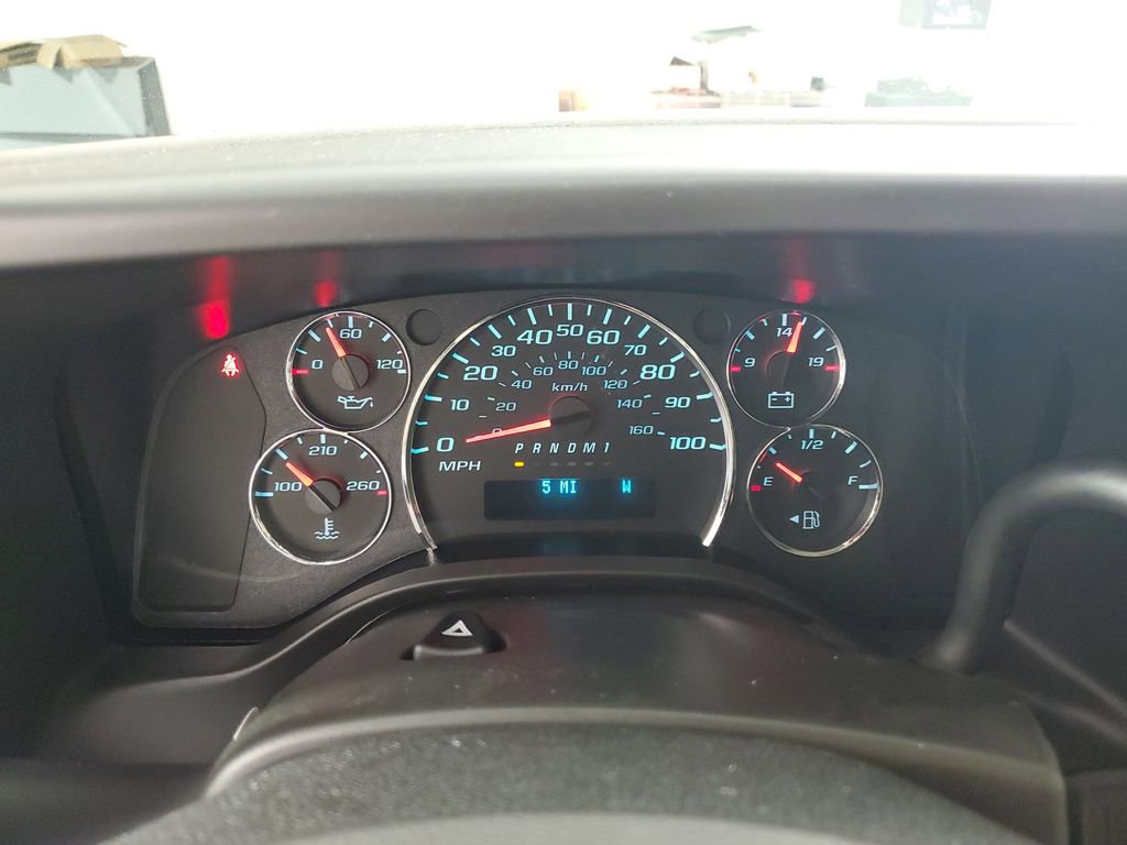 New 2026 Chevrolet Express 3500 Extended w/ Driver Convenience Package image 24