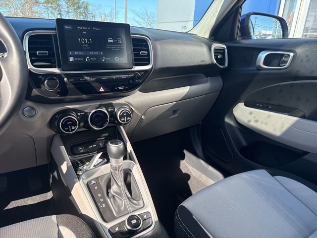 Used 2026 Hyundai Venue SEL image 37