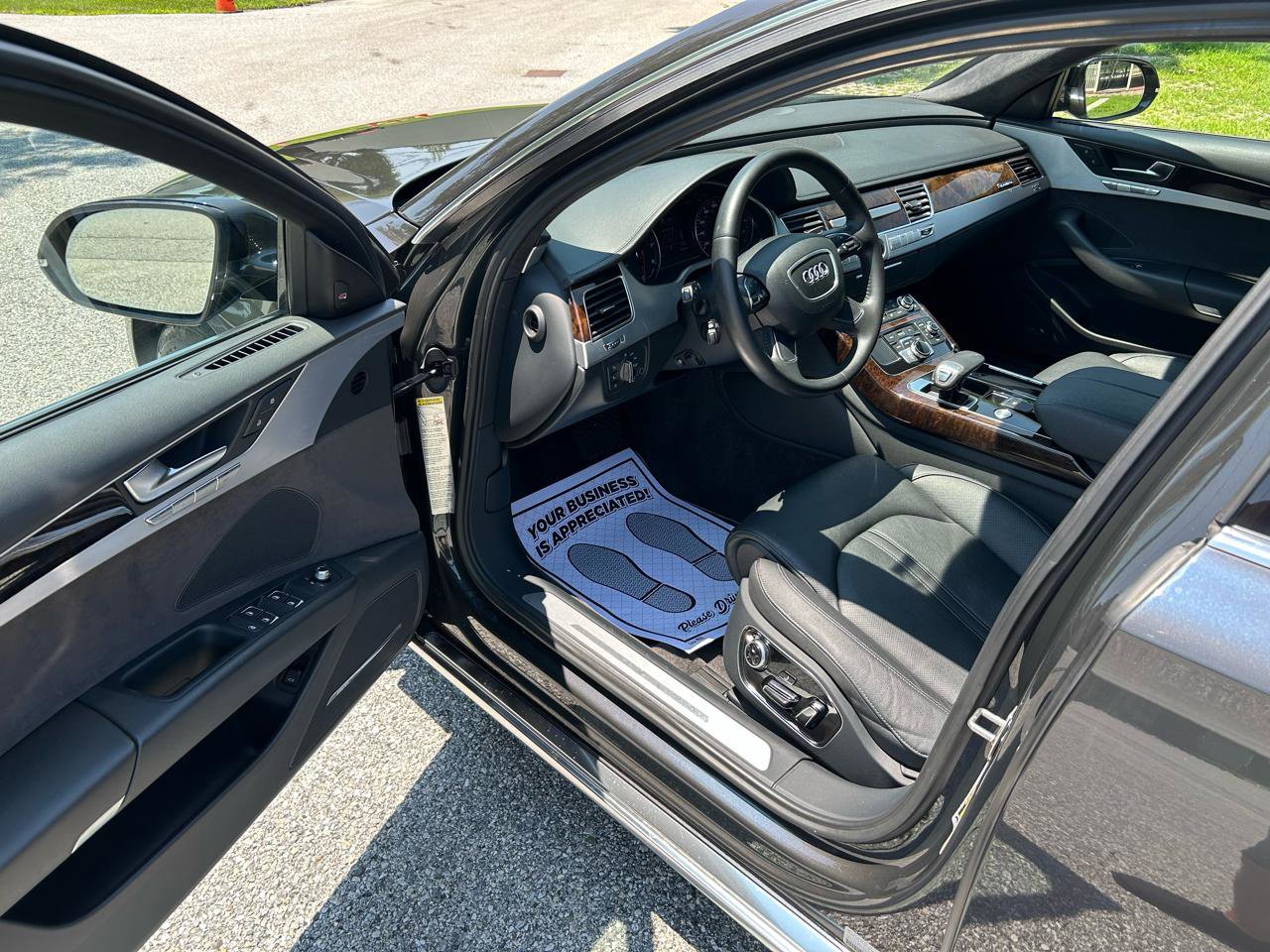 Used 2011 Audi A8 4.2 AWD/4WD image 10