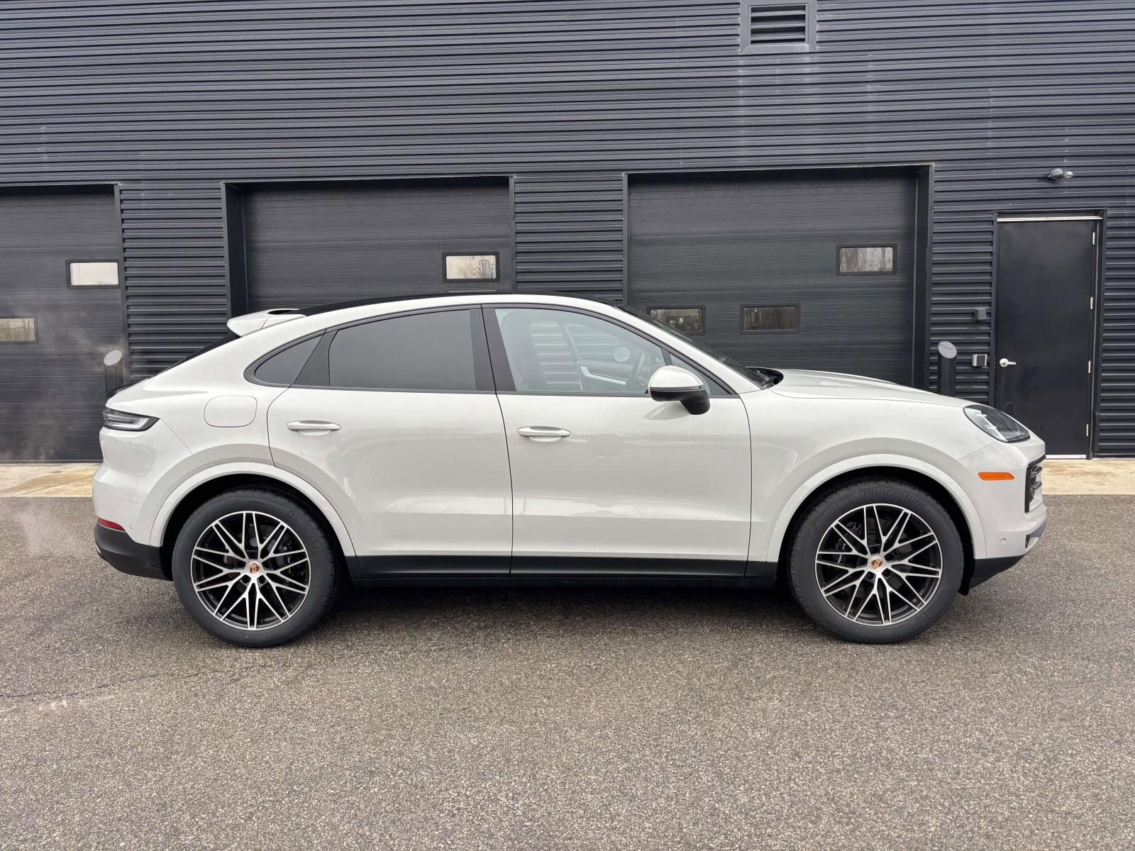New 2026 Porsche Cayenne Coupe image 11