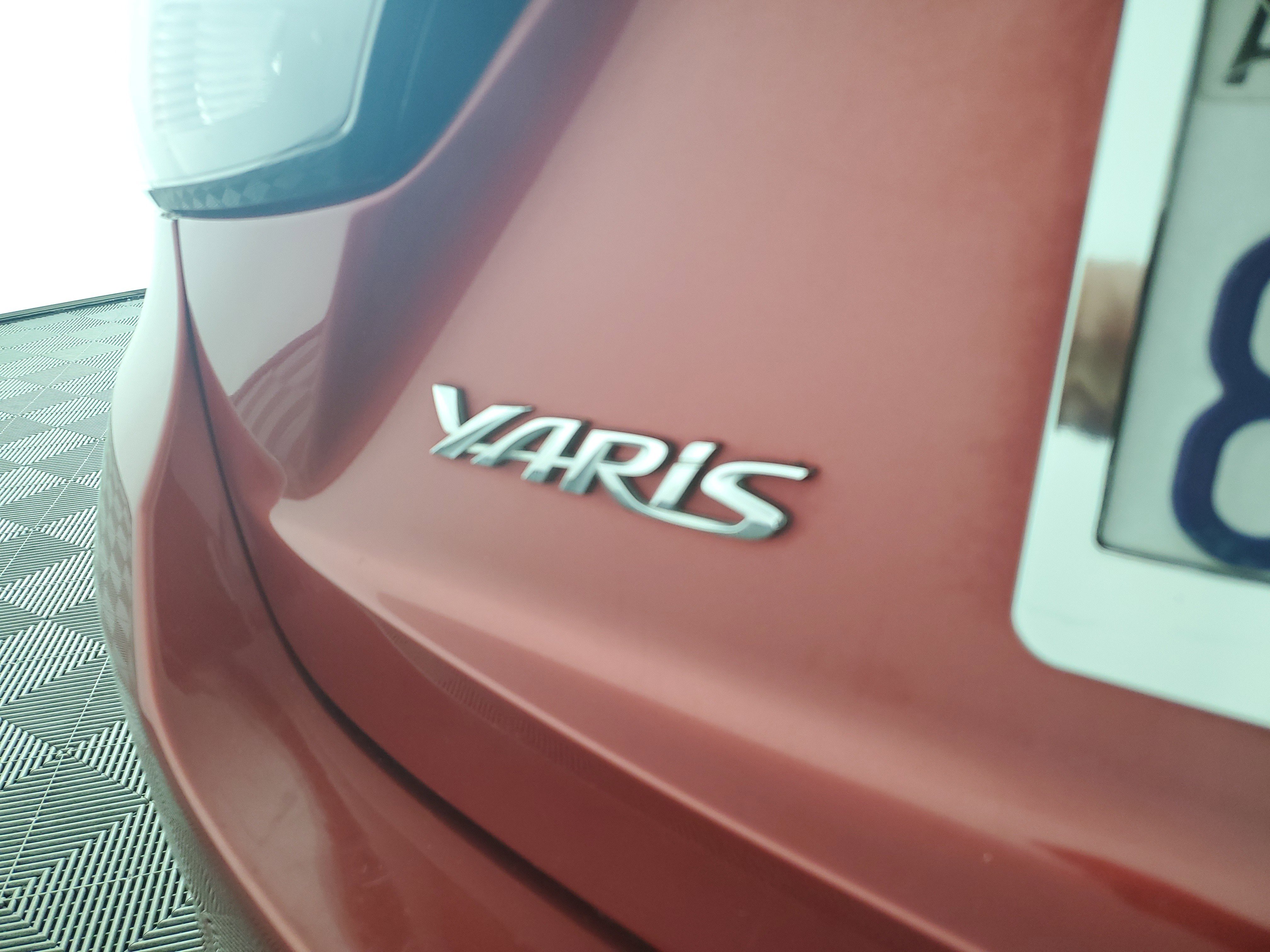Used 2019 Toyota Yaris LE image 31