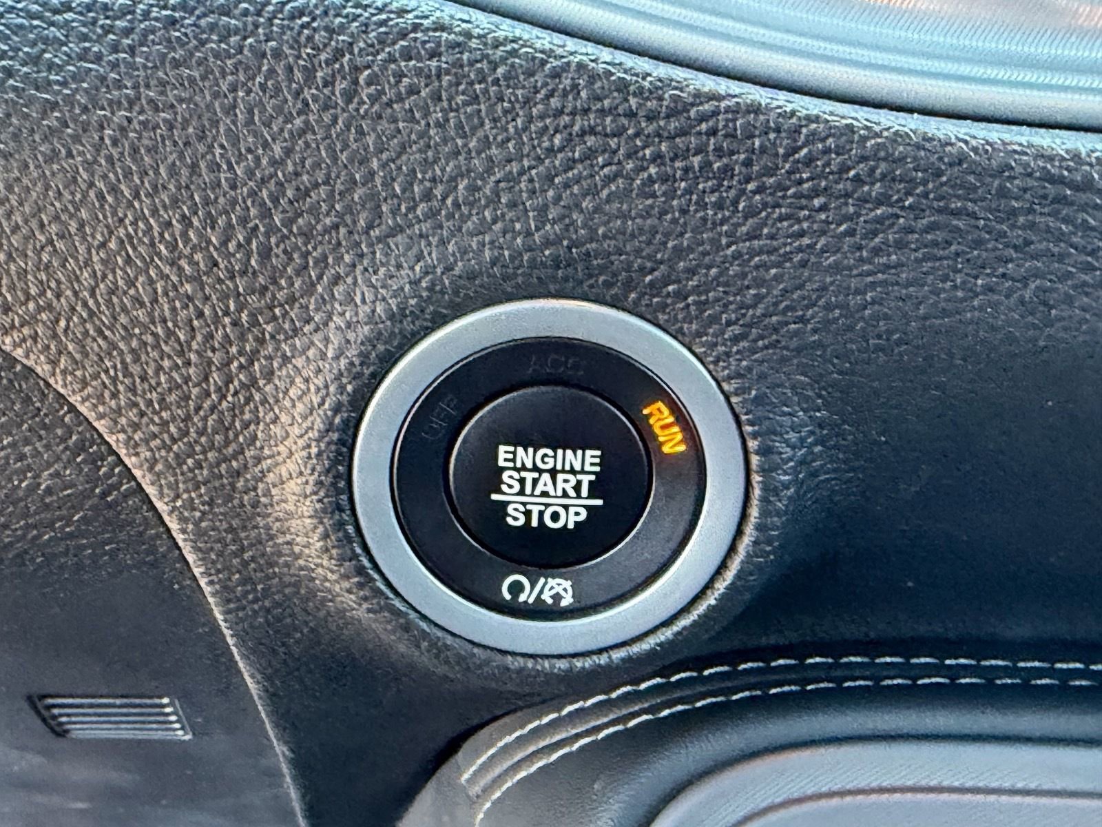 Used 2023 Dodge Challenger R/T w/ Blacktop Package RWD image 31