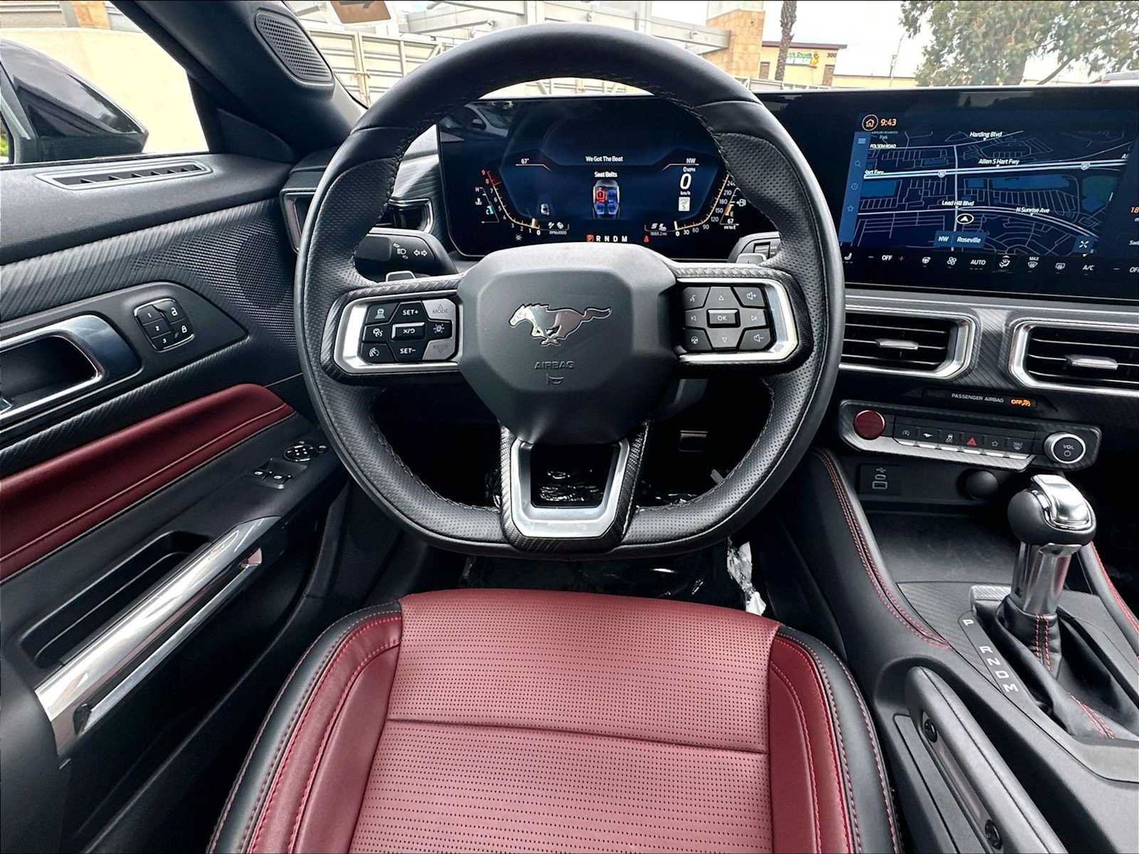 Used 2025 Ford Mustang GT Premium w/ GT Performance Package RWD image 8