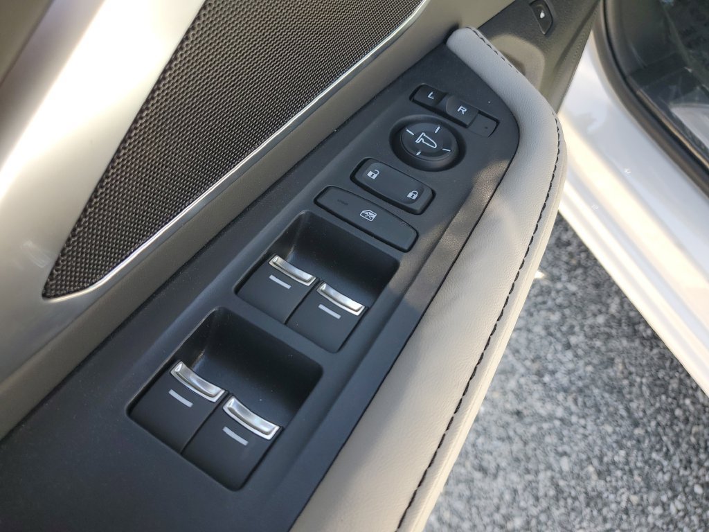 New 2026 Acura RDX SH-AWD image 19
