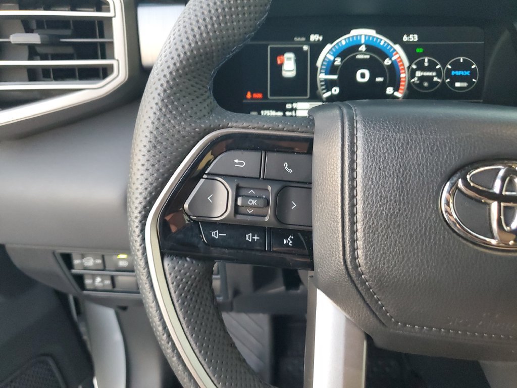 Used 2026 Toyota Sequoia Platinum w/ Tow Technology Package AWD/4WD image 23