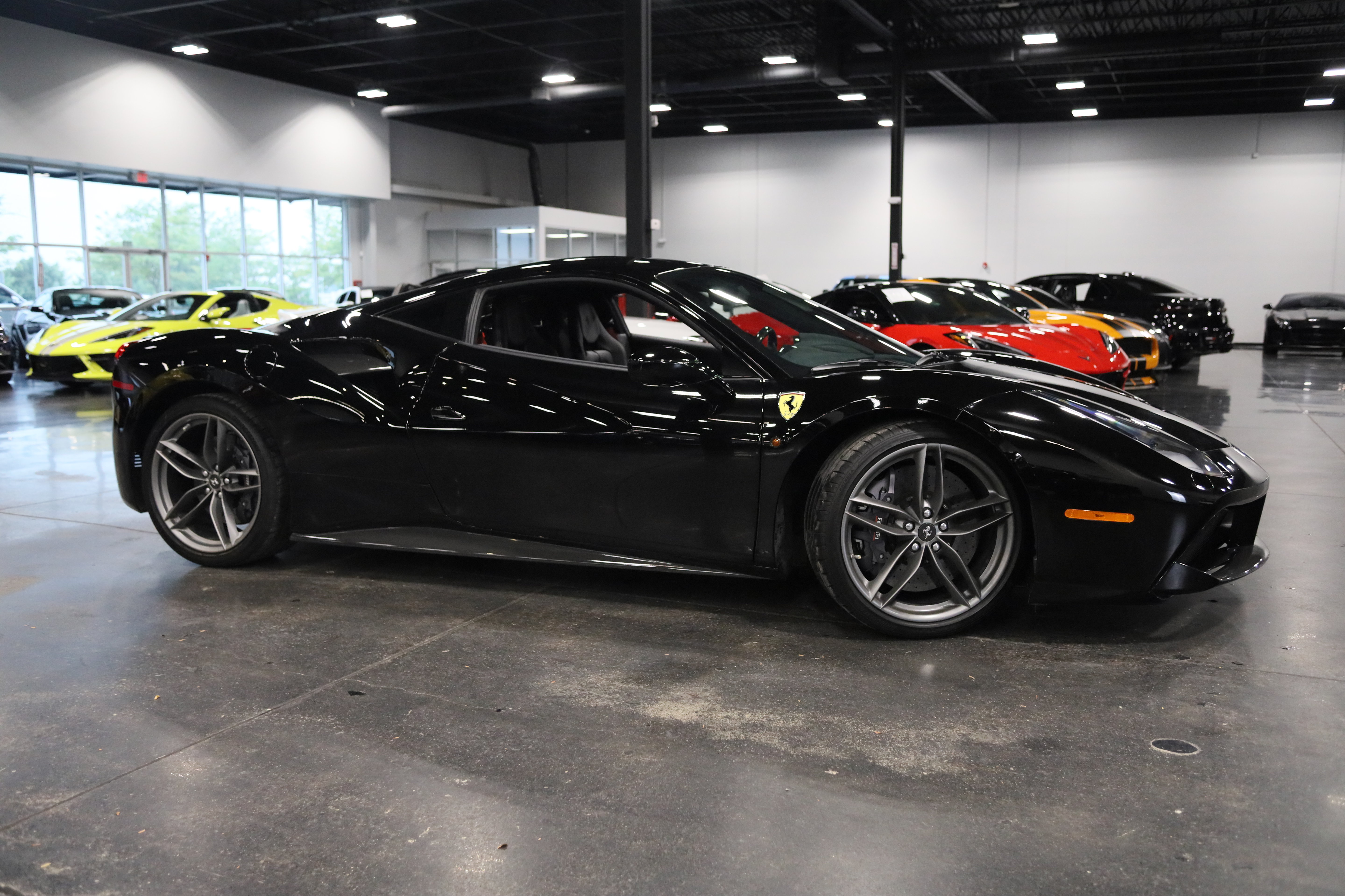 Used 2016 Ferrari 488 GTB RWD image 7
