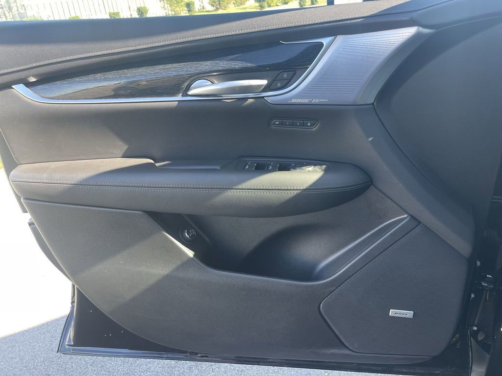 Certified 2025 Cadillac XT5 Premium Luxury image 35