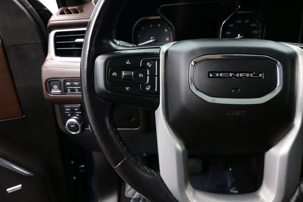 Used 2021 GMC Yukon Denali AWD/4WD image 17