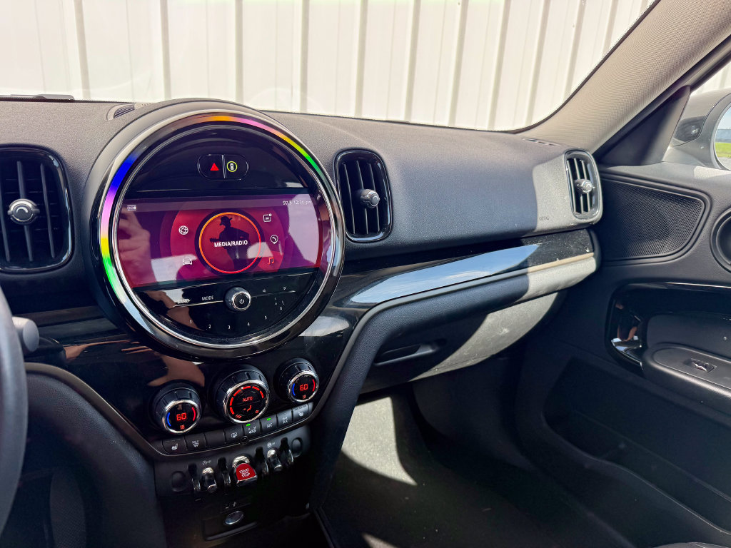 Used 2021 MINI Cooper Countryman ALL4 AWD/4WD image 18