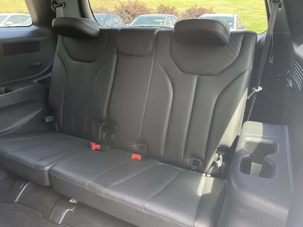 Used 2023 Hyundai Palisade SEL AWD/4WD image 12