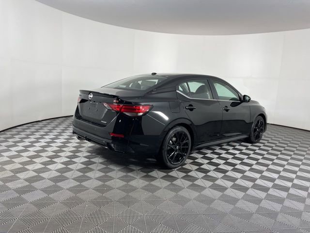 New 2025 Nissan Sentra SR w/ Midnight Edition image 10