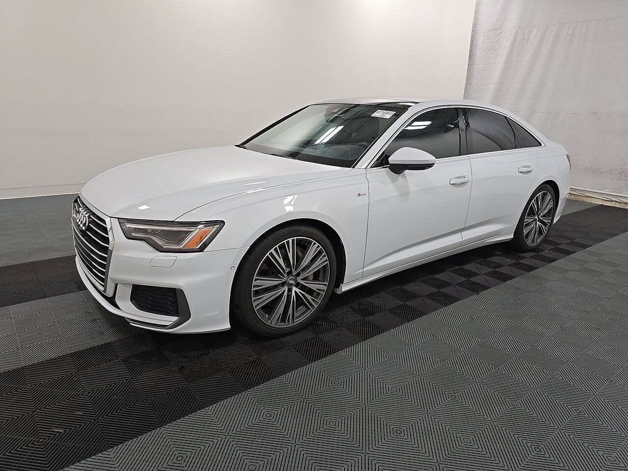 Used 2019 Audi A6 3.0T Premium Plus w/ Premium Plus Package AWD/4WD image 1