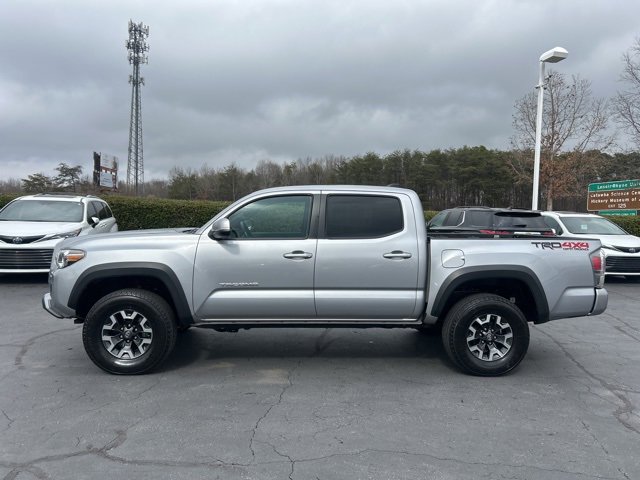 Used 2021 Toyota Tacoma TRD Off-Road w/ Technology Package image 10