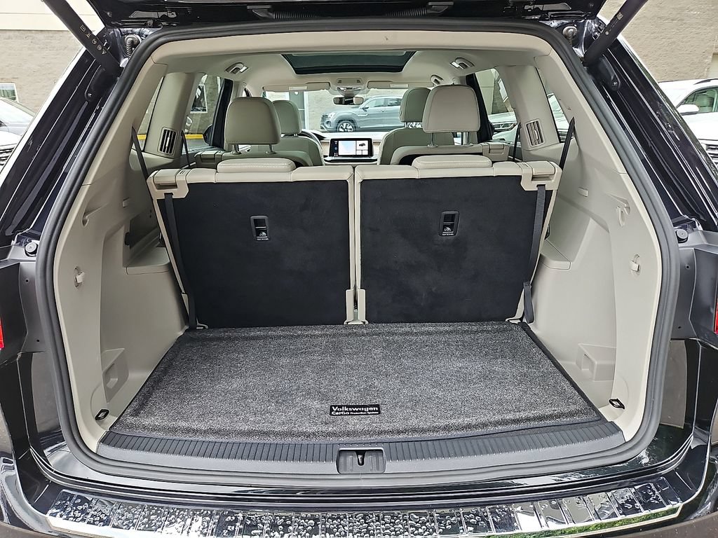 Certified 2024 Volkswagen Atlas SE w/ Panoramic Sunroof Package AWD/4WD image 32