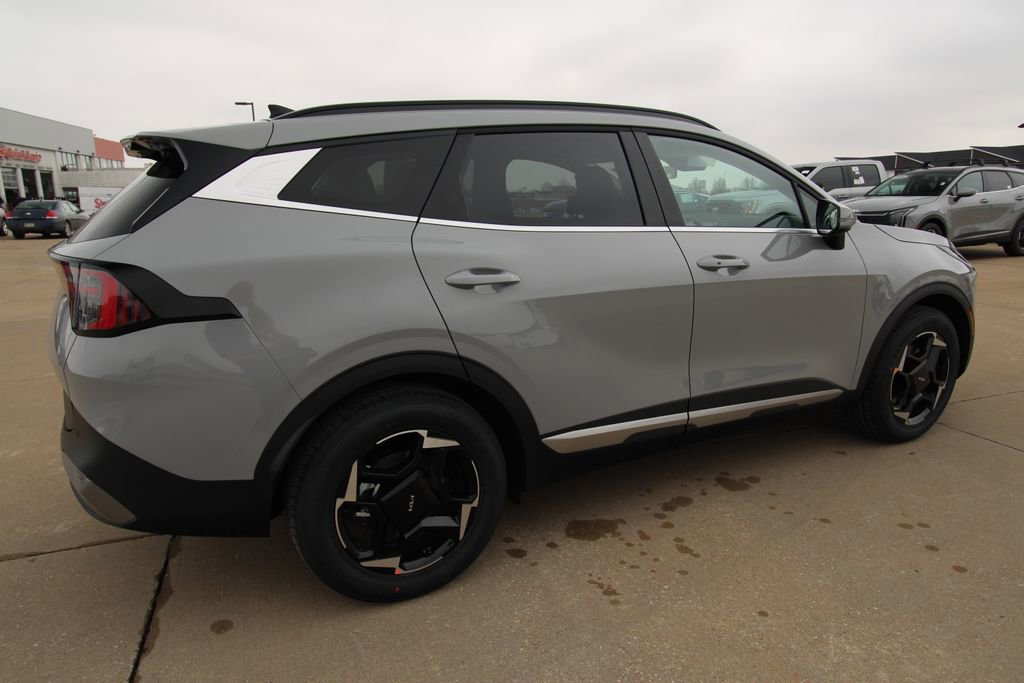 New 2026 Kia Sportage EX image 5