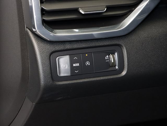 New 2025 GMC Acadia Elevation w/ Super Cruise Package FWD image 26