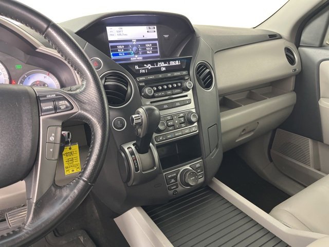 Used 2012 Honda Pilot Touring image 15