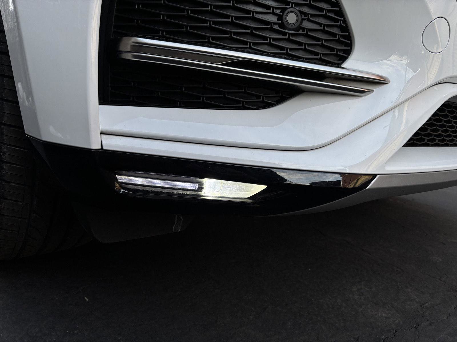 Used 2023 Jaguar F-PACE S image 8