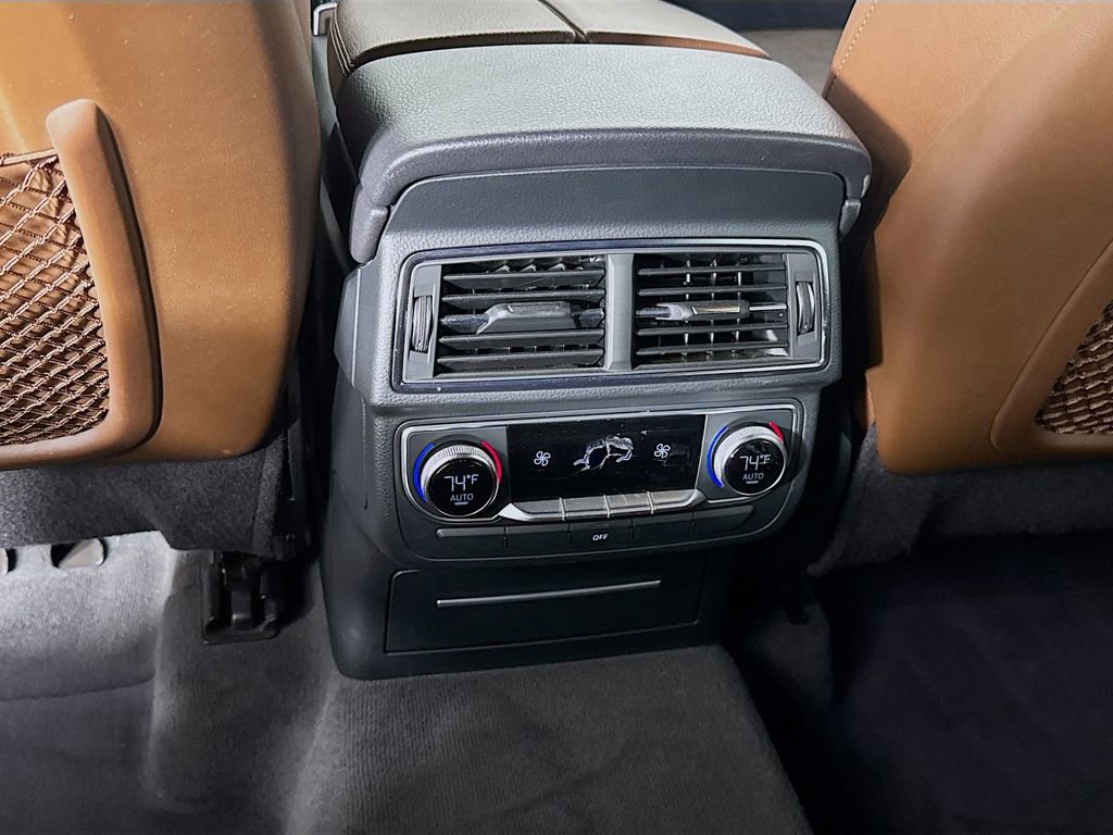 Used 2017 Audi Q7 3.0T Premium Plus w/ Premium Plus Package image 31