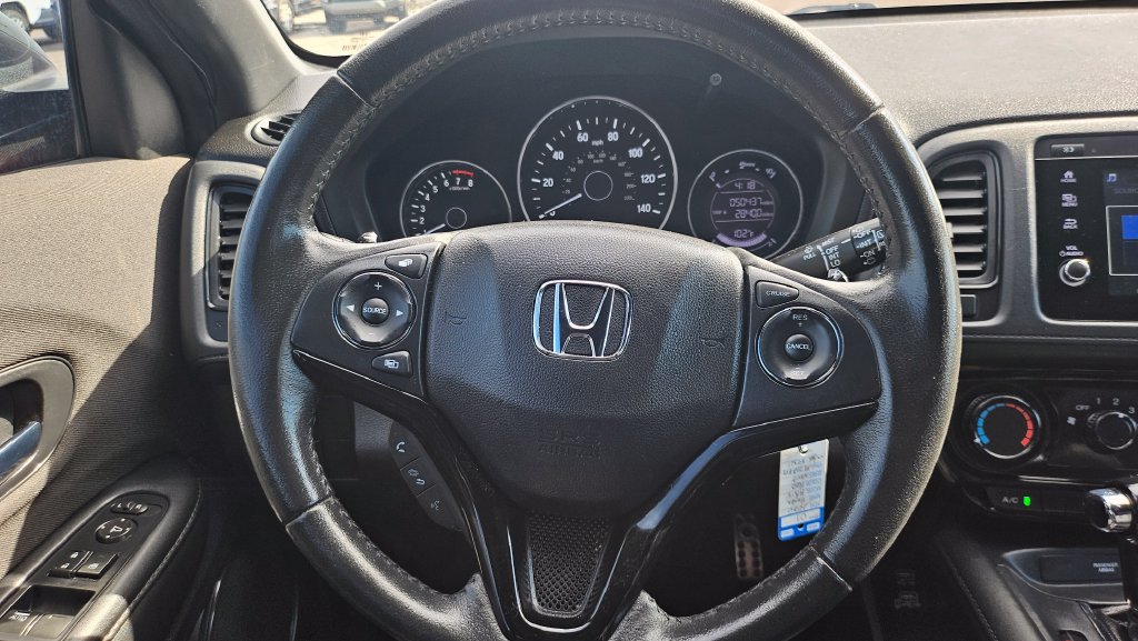 Used 2020 Honda HR-V Sport image 29