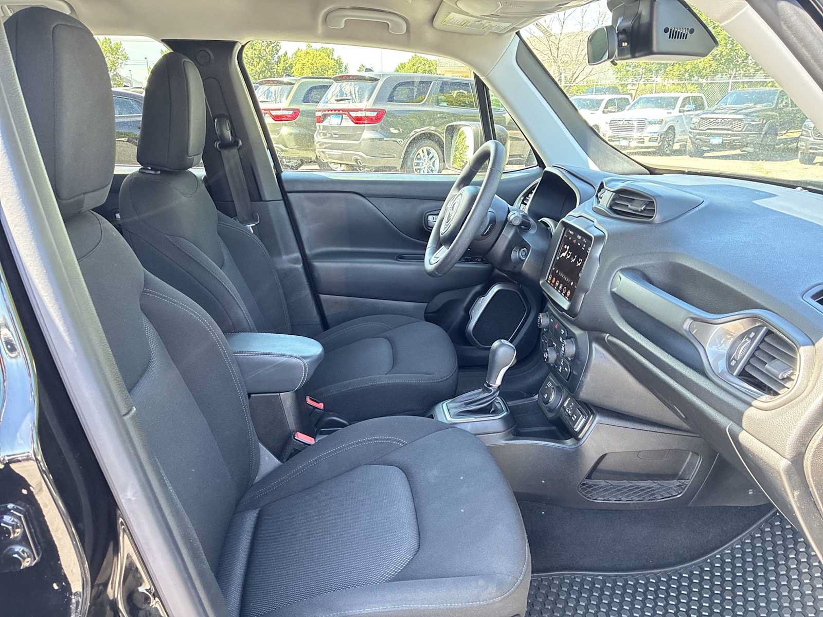 Certified 2023 Jeep Renegade Latitude AWD/4WD image 25