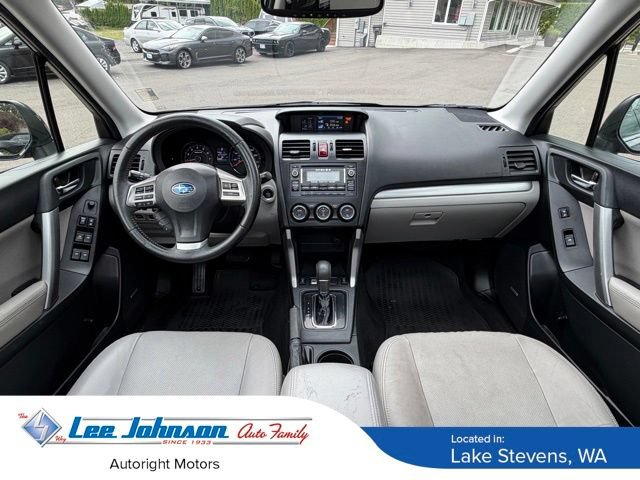 Used 2015 Subaru Forester 2.5i Touring AWD/4WD image 26