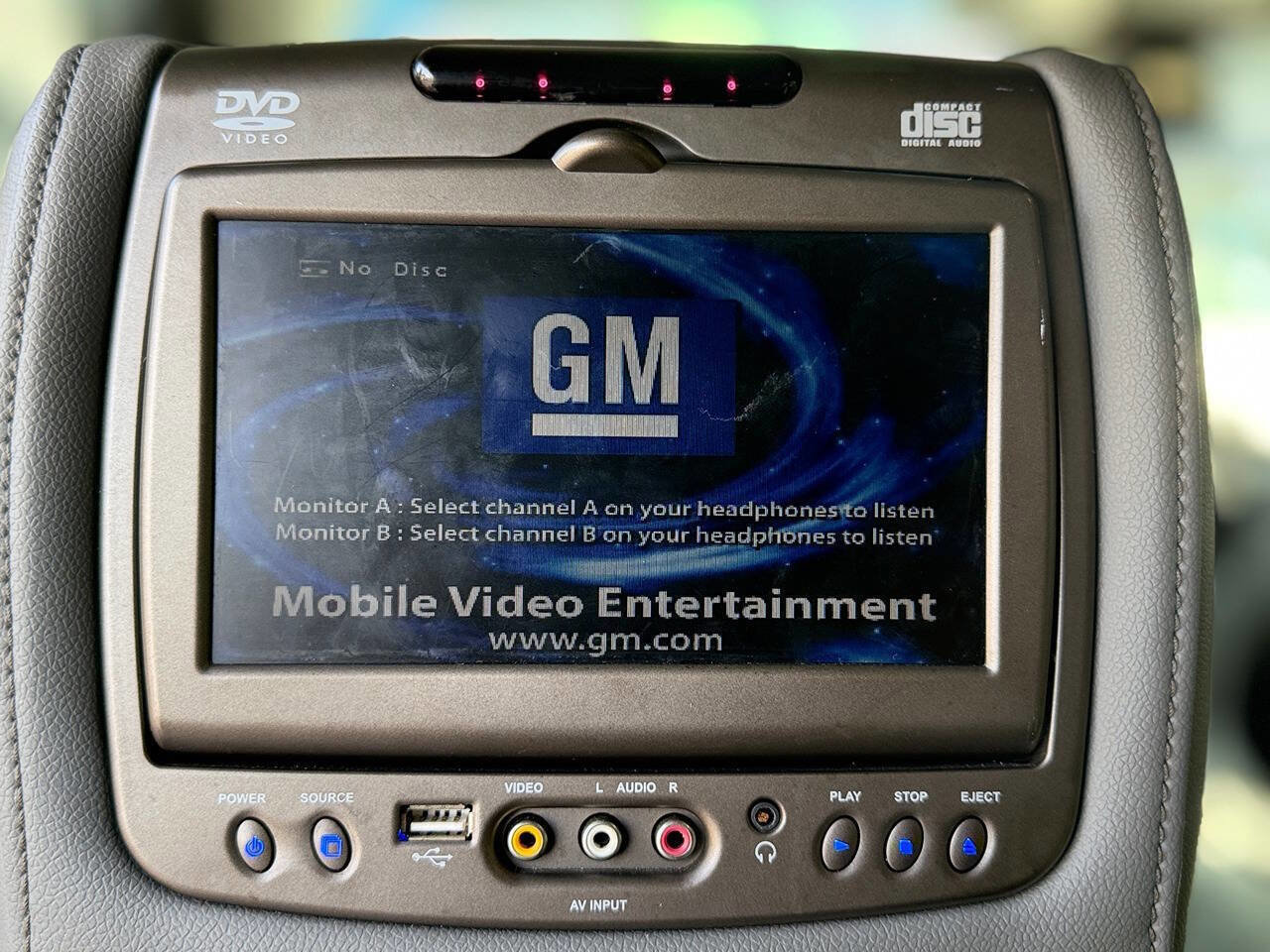 Used 2015 Chevrolet Tahoe LT image 30