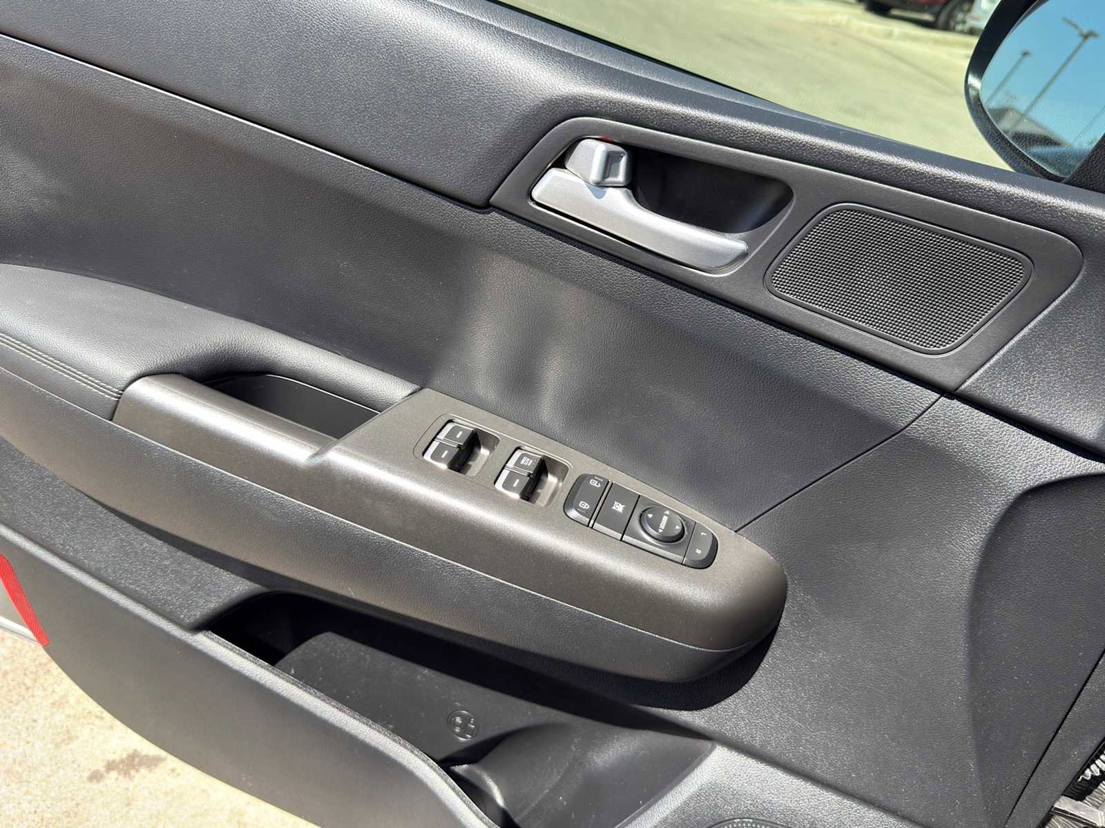 Certified 2022 Kia Sportage LX image 19