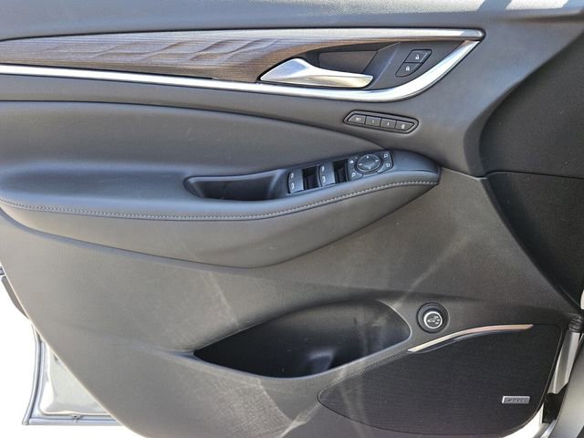 Used 2024 Buick Enclave Avenir w/ Trailering Package, 5000 lbs. image 16