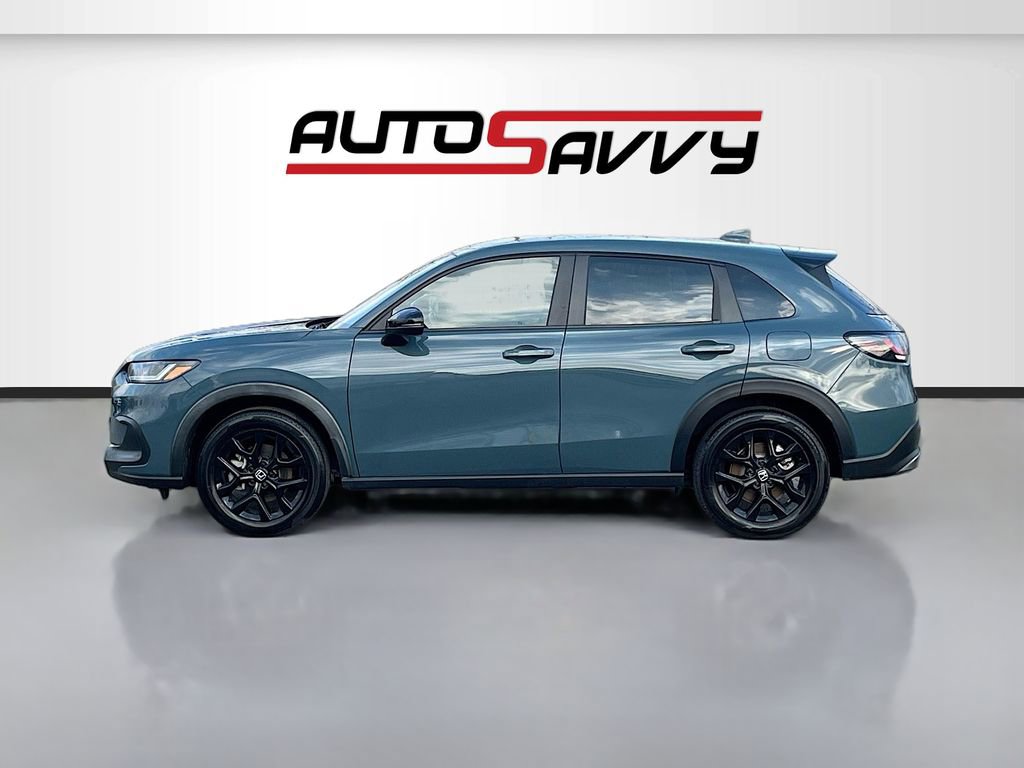 Used 2025 Honda HR-V Sport image 4