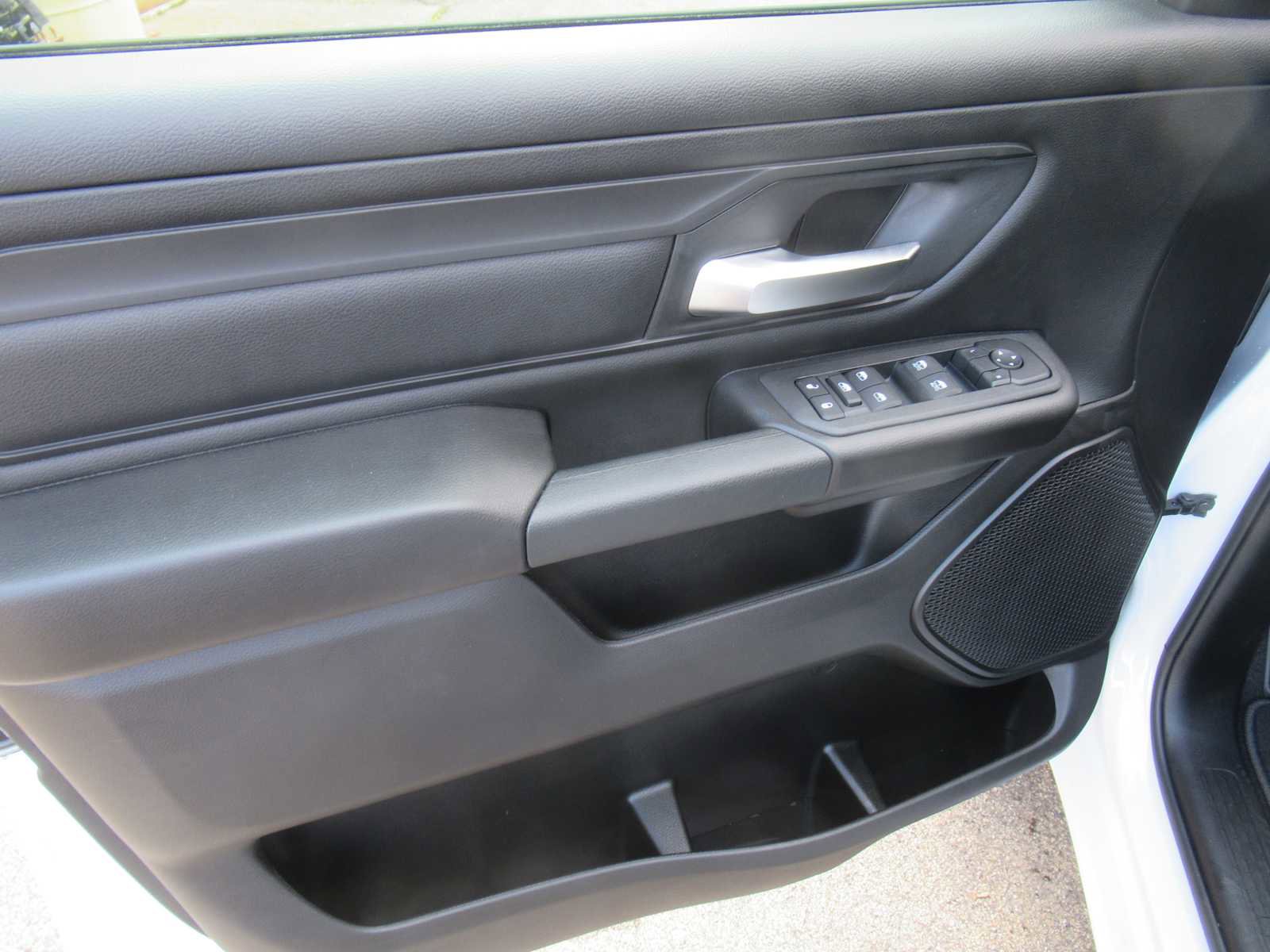 New 2026 RAM 1500 Express image 19