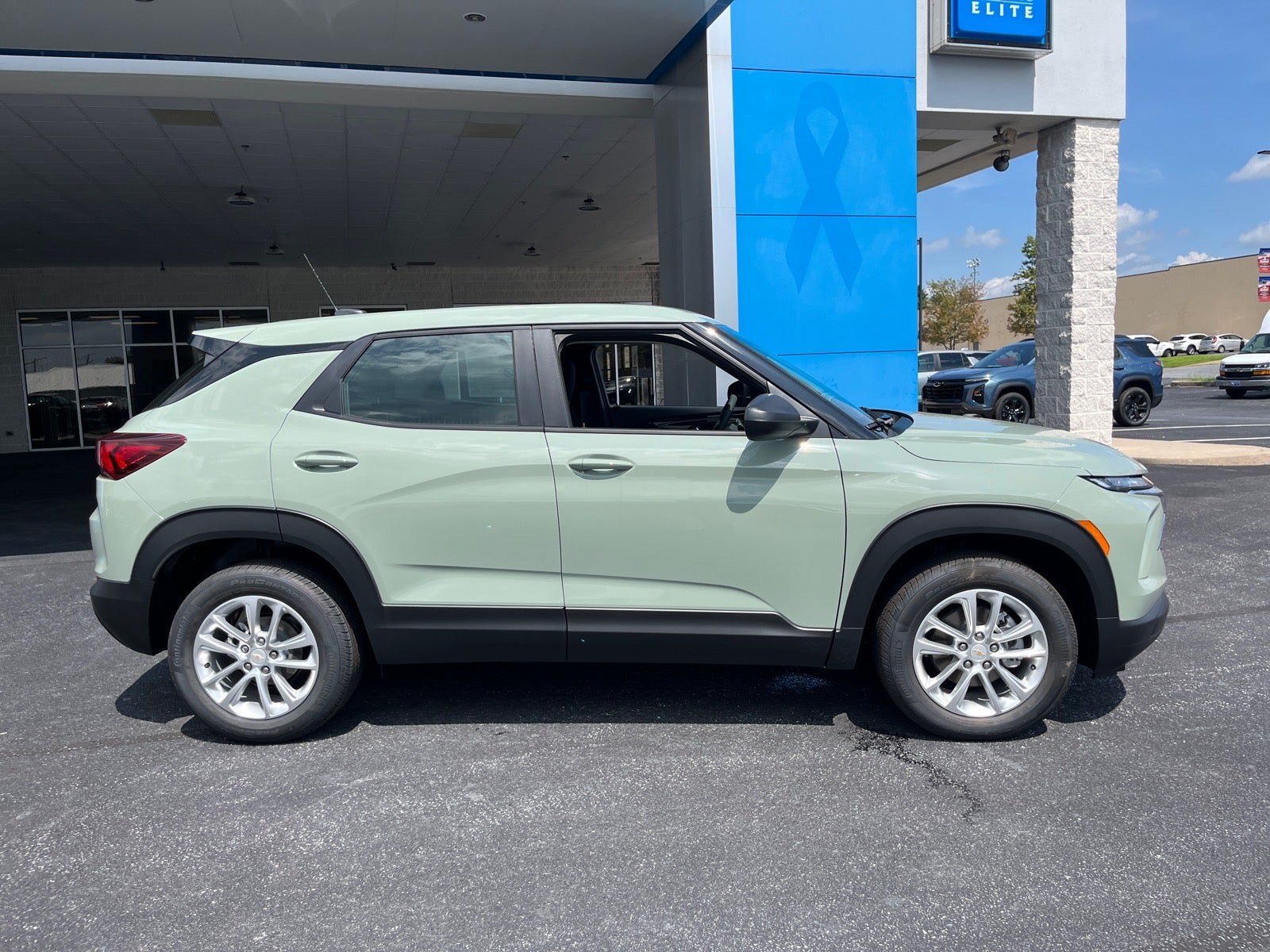 New 2026 Chevrolet TrailBlazer LS w/ LS Confidence Package AWD/4WD image 5