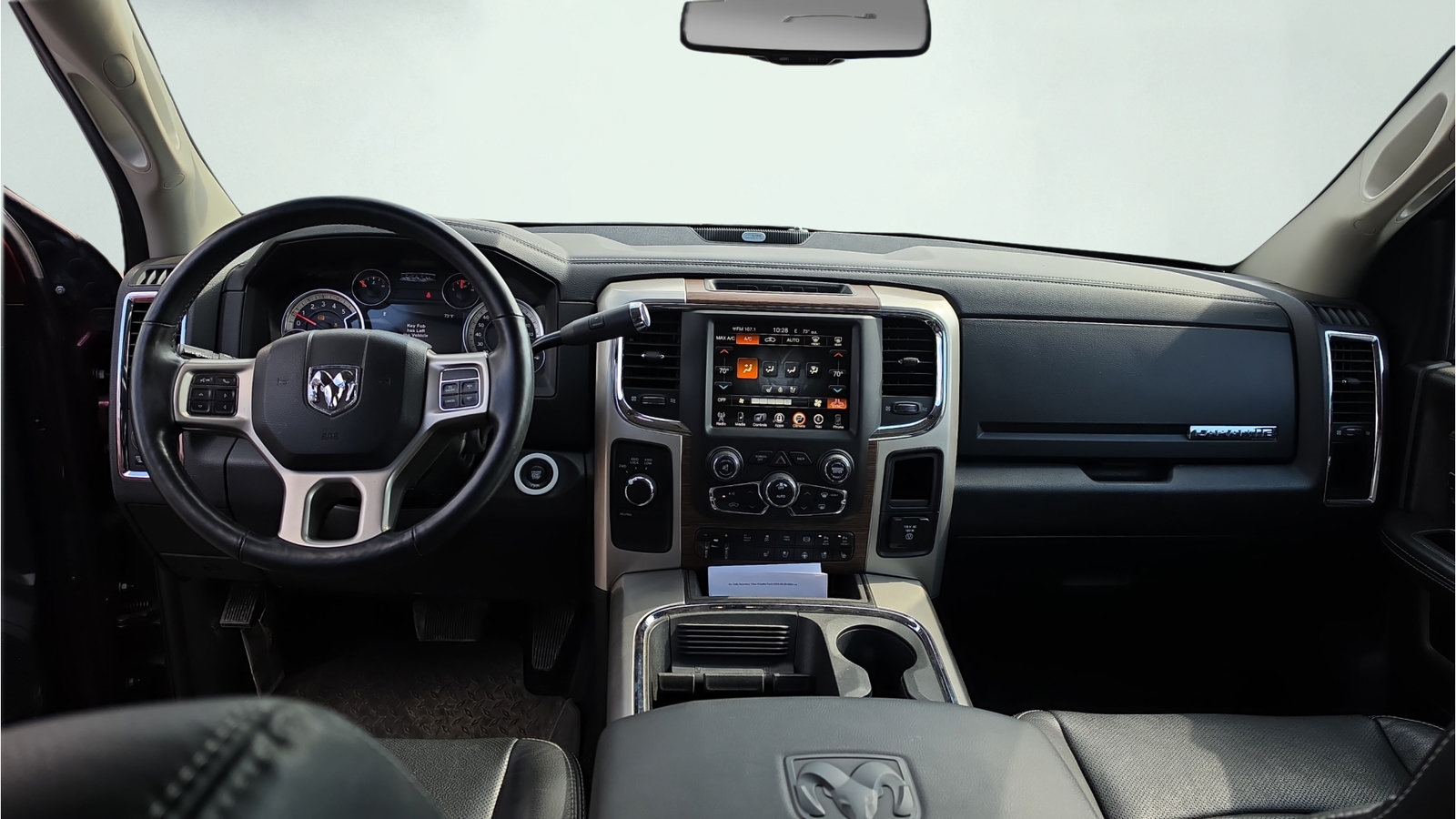 Used 2017 RAM 3500 Laramie AWD/4WD image 13