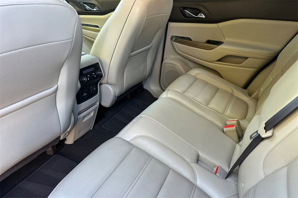 Used 2018 GMC Acadia Denali w/ Technology Package image 13