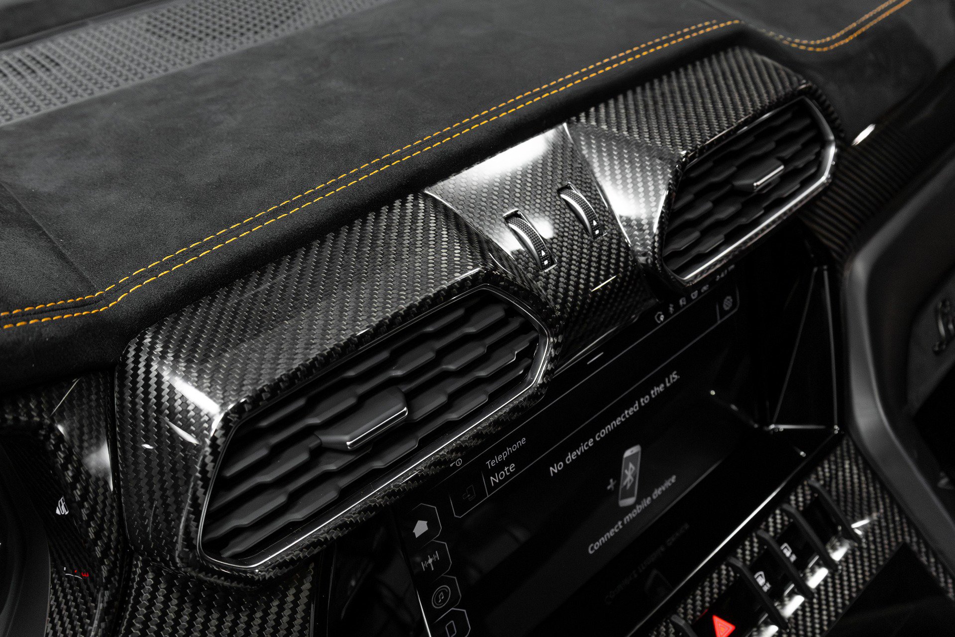 Used 2023 Lamborghini Urus Performante image 86