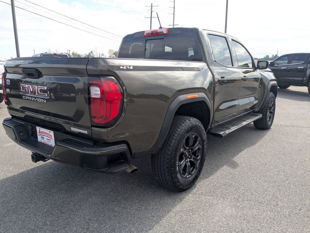 Used 2025 GMC Canyon Elevation w/ Convenience Package image 4