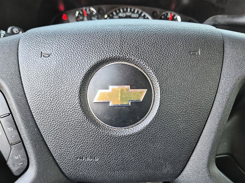 Used 2019 Chevrolet Express 2500 w/ Enhanced Convenience Package RWD image 18