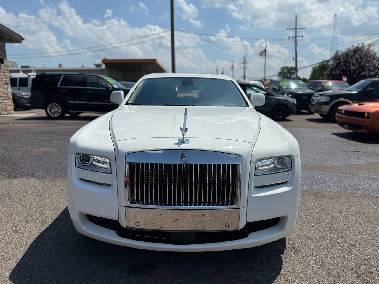 Used 2011 Rolls-Royce Ghost image 2