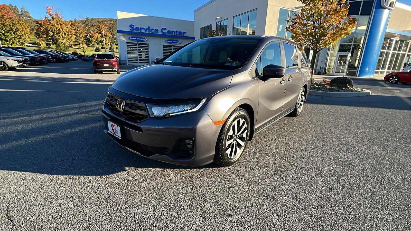 Certified 2025 Honda Odyssey EX-L image 8