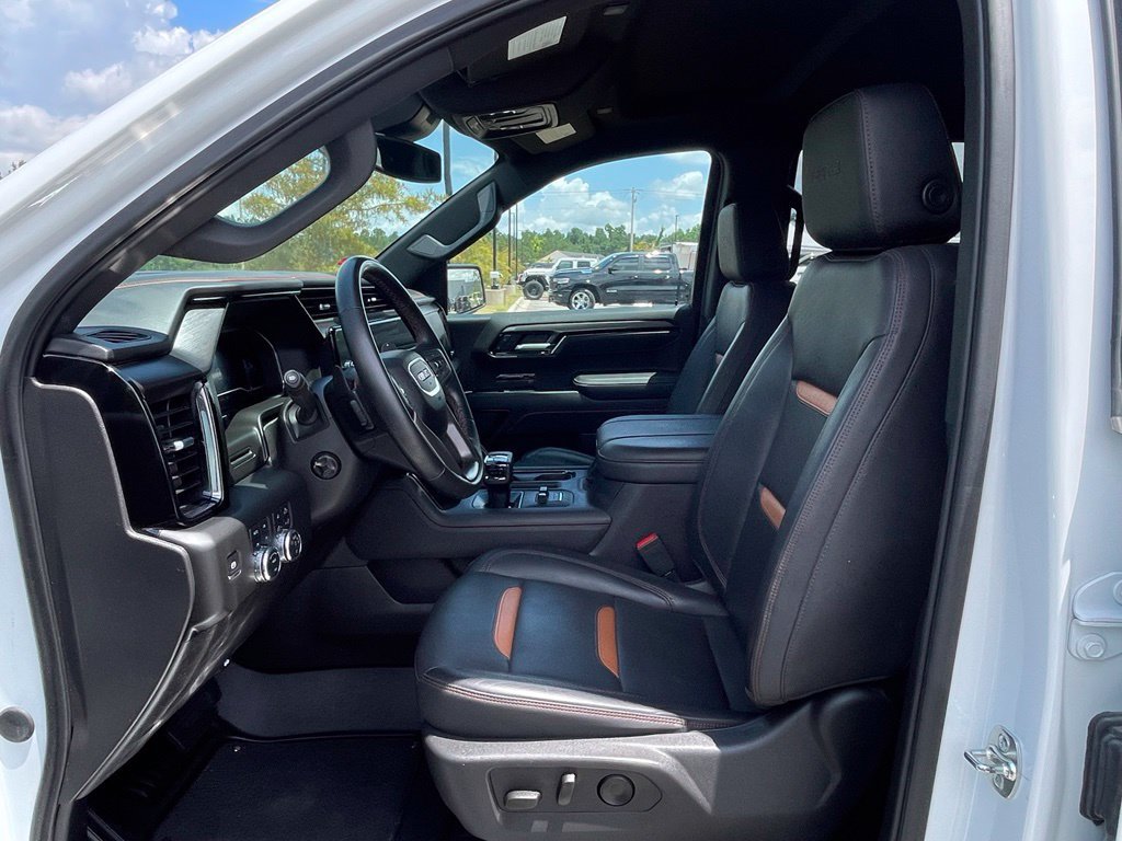 Used 2025 GMC Sierra 1500 AT4 AWD/4WD image 39