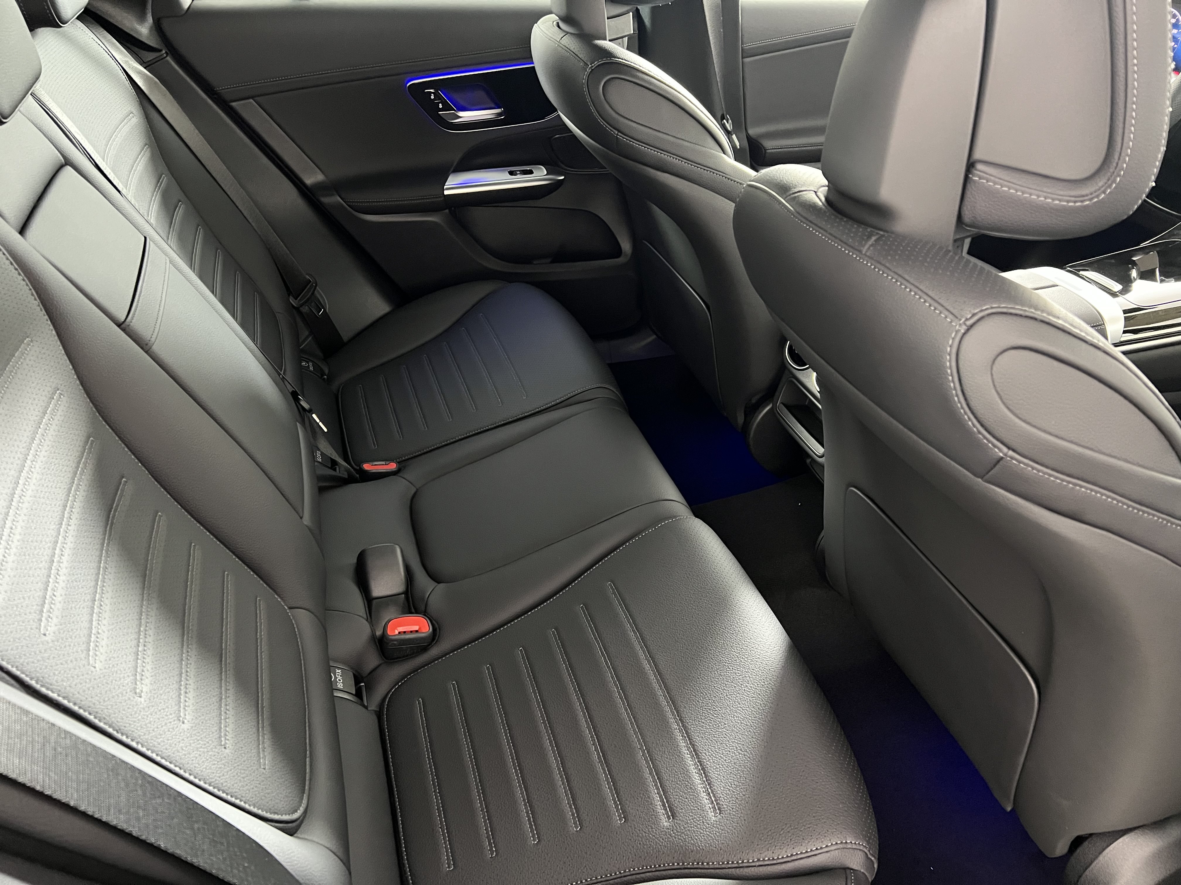 New 2026 Mercedes-Benz GLC 350e 4MATIC image 24