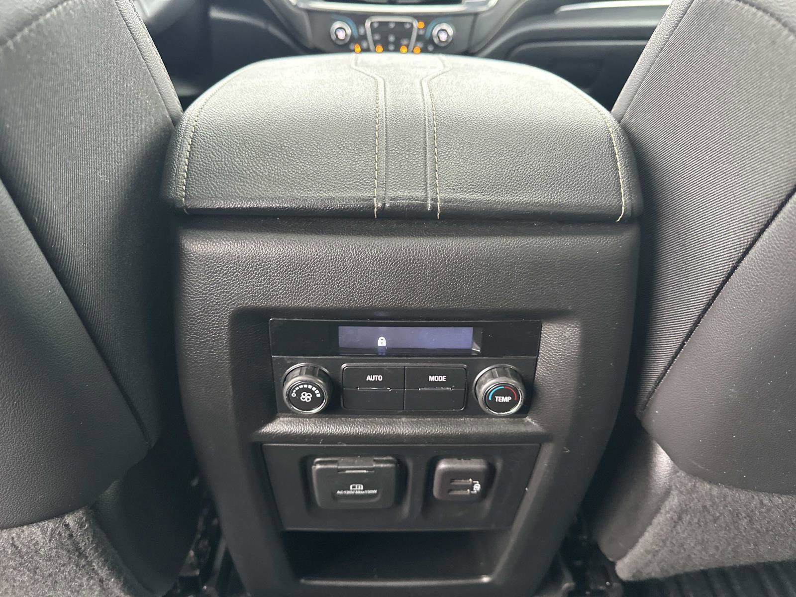 Certified 2023 Chevrolet Traverse LT w/ LT Premium Package image 15