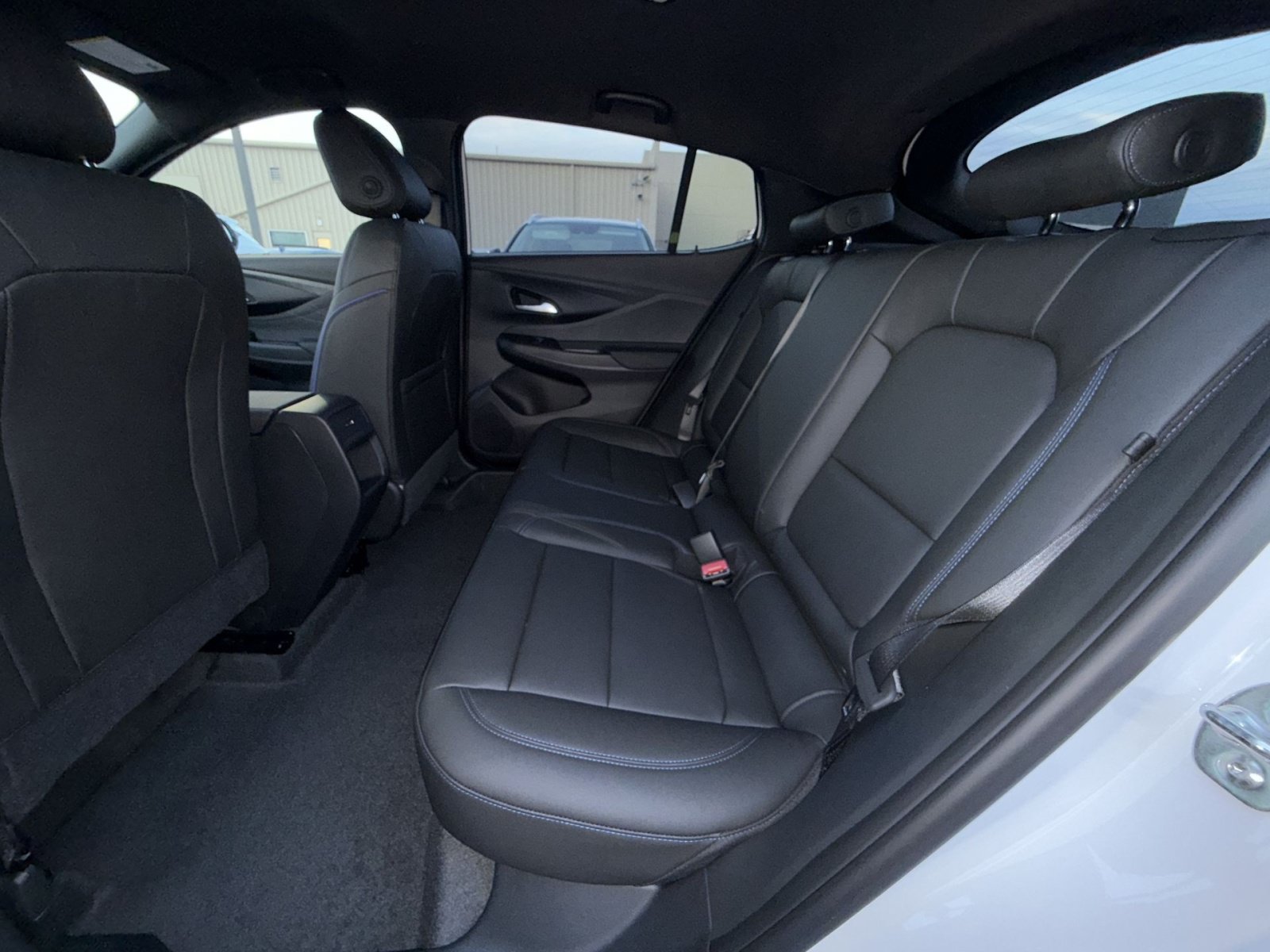 New 2026 Buick Envista Sport Touring w/ Convenience I Package FWD image 23