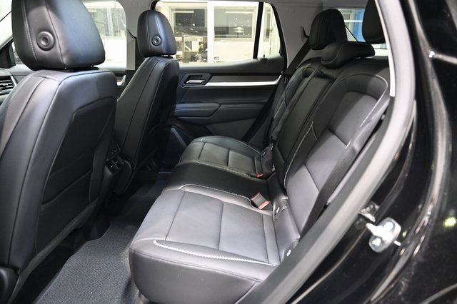 New 2026 GMC Terrain Denali w/ LPO, Black Badging Package image 11