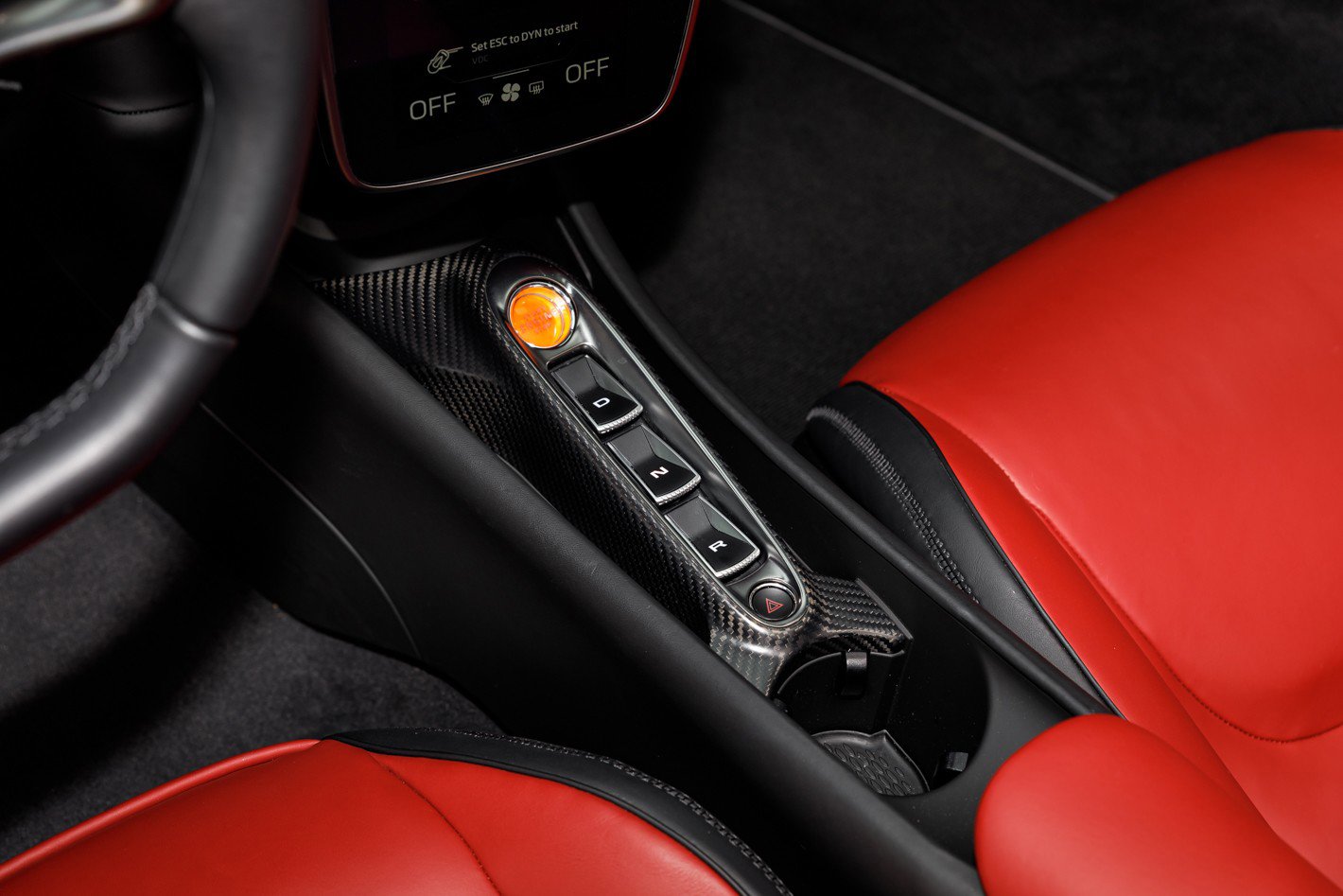 Used 2025 McLaren Artura Spider image 42