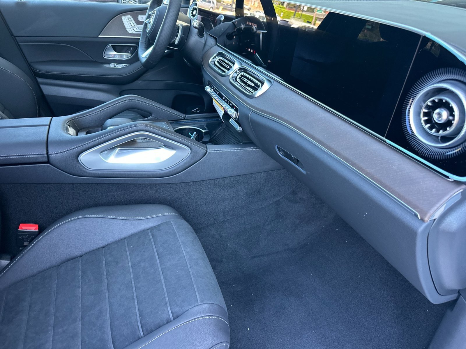 New 2027 Mercedes-Benz GLE 450 4MATIC Coupe image 16