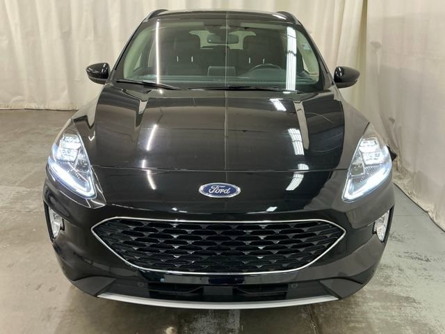 Used 2020 Ford Escape Titanium image 9