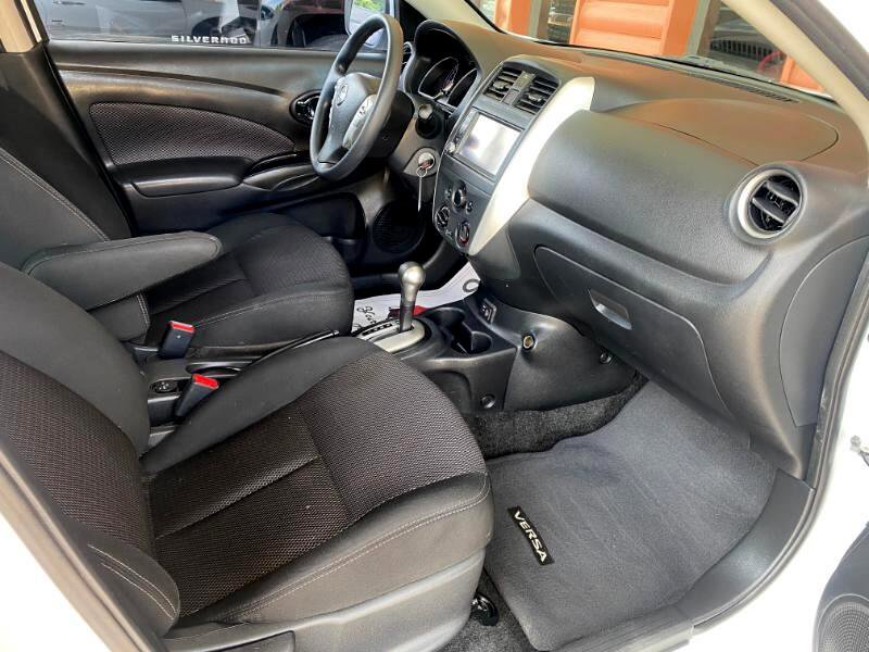 Used 2019 Nissan Versa SV image 16