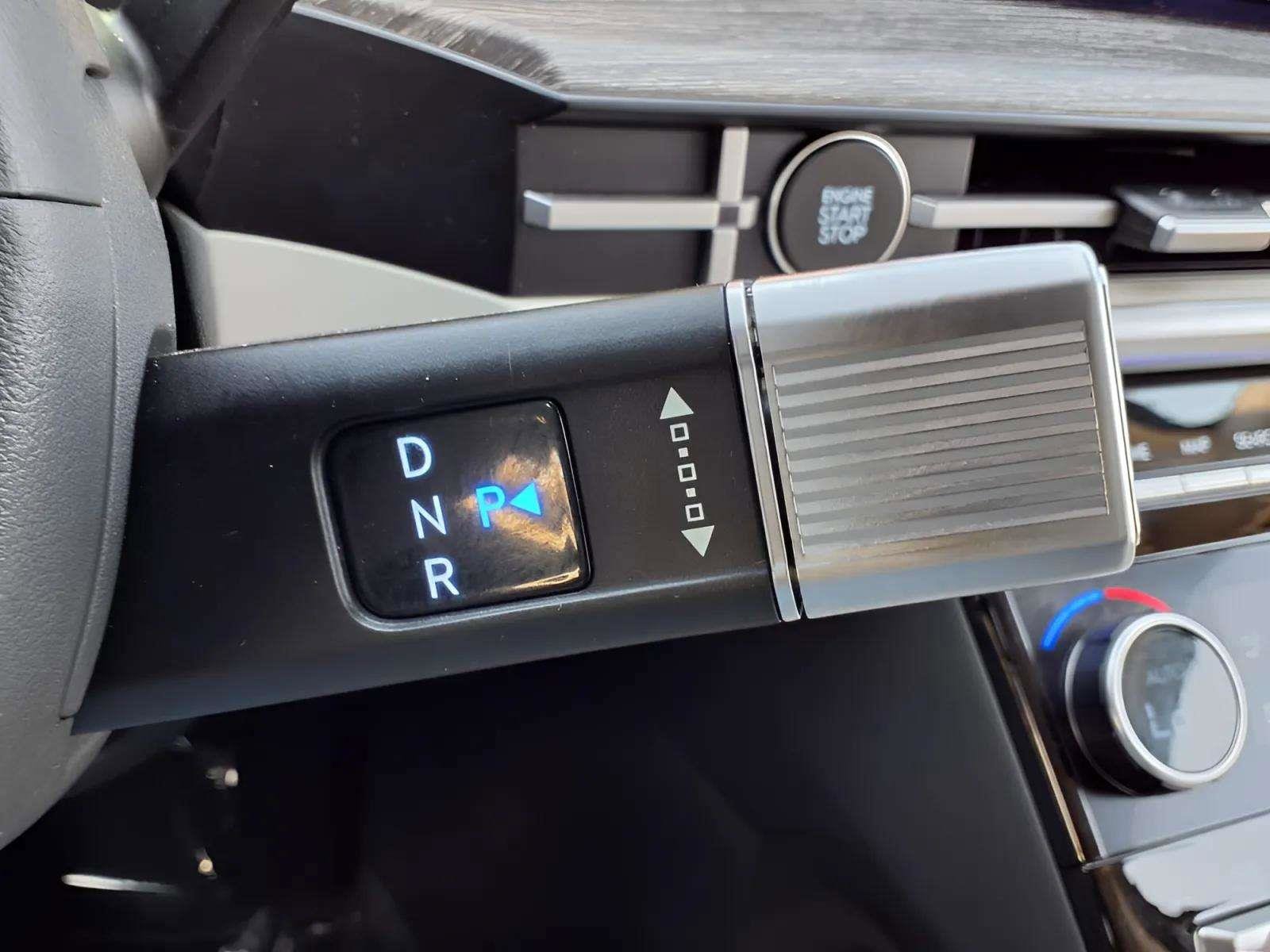 Certified 2024 Hyundai Santa Fe Limited image 16